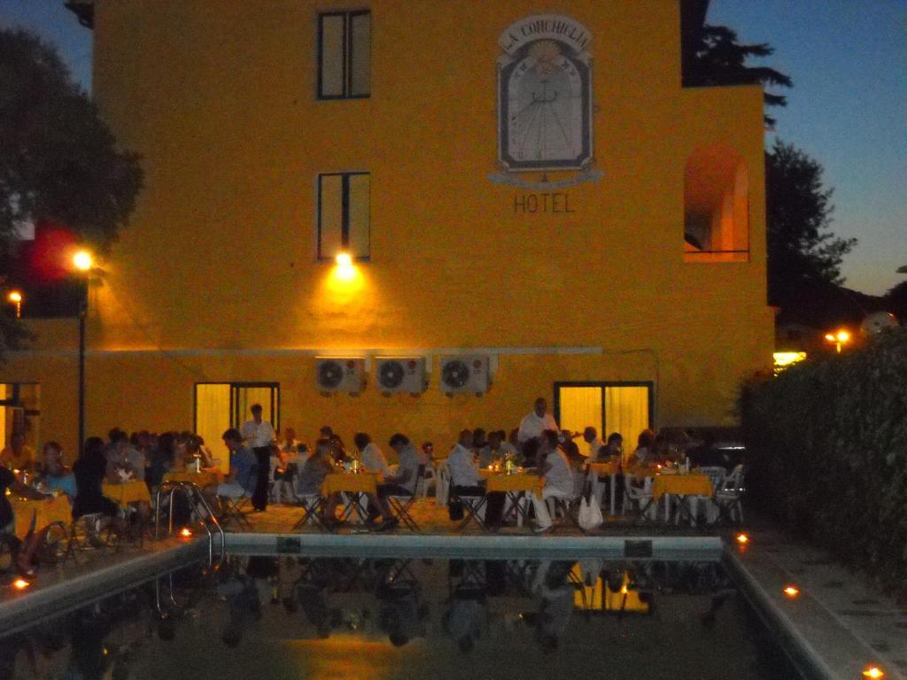 Hotel La Conchiglia Марчиана-Марина Экстерьер фото