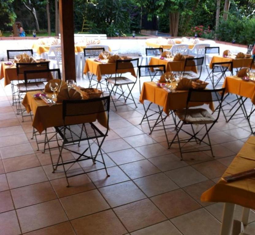 Hotel La Conchiglia Марчиана-Марина Экстерьер фото